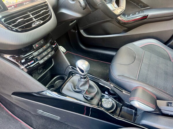 Used Peugeot 2008 2019 for sale - 75661655: Photo 20
