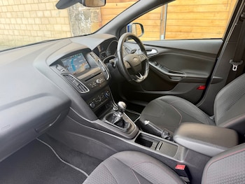 Used Ford Focus 2016 for sale - 78530066: Photo