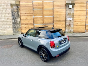 Used MINI Hatch 2022 for sale - 76219344: Photo 4