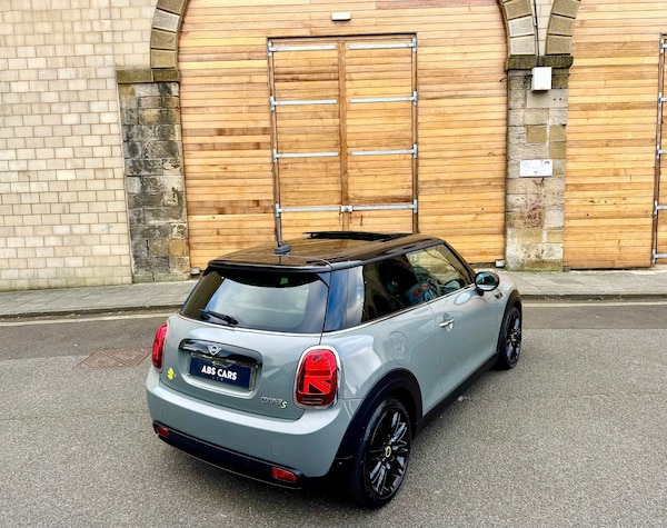 Used MINI Hatch 2022 for sale - 76219344: Photo 5