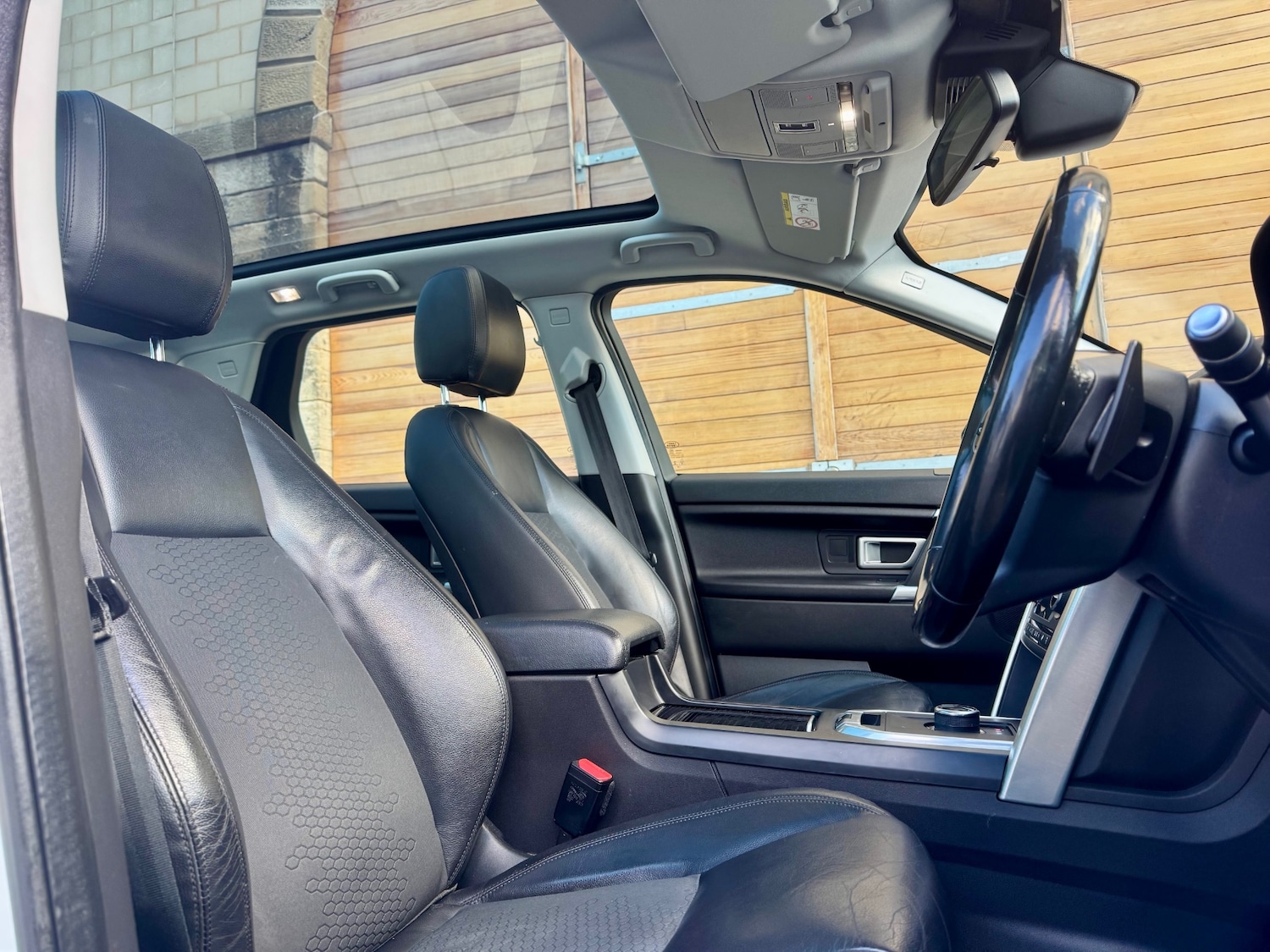 Used Land Rover Discovery Sport 2016 for sale - 76386765: Photo 19