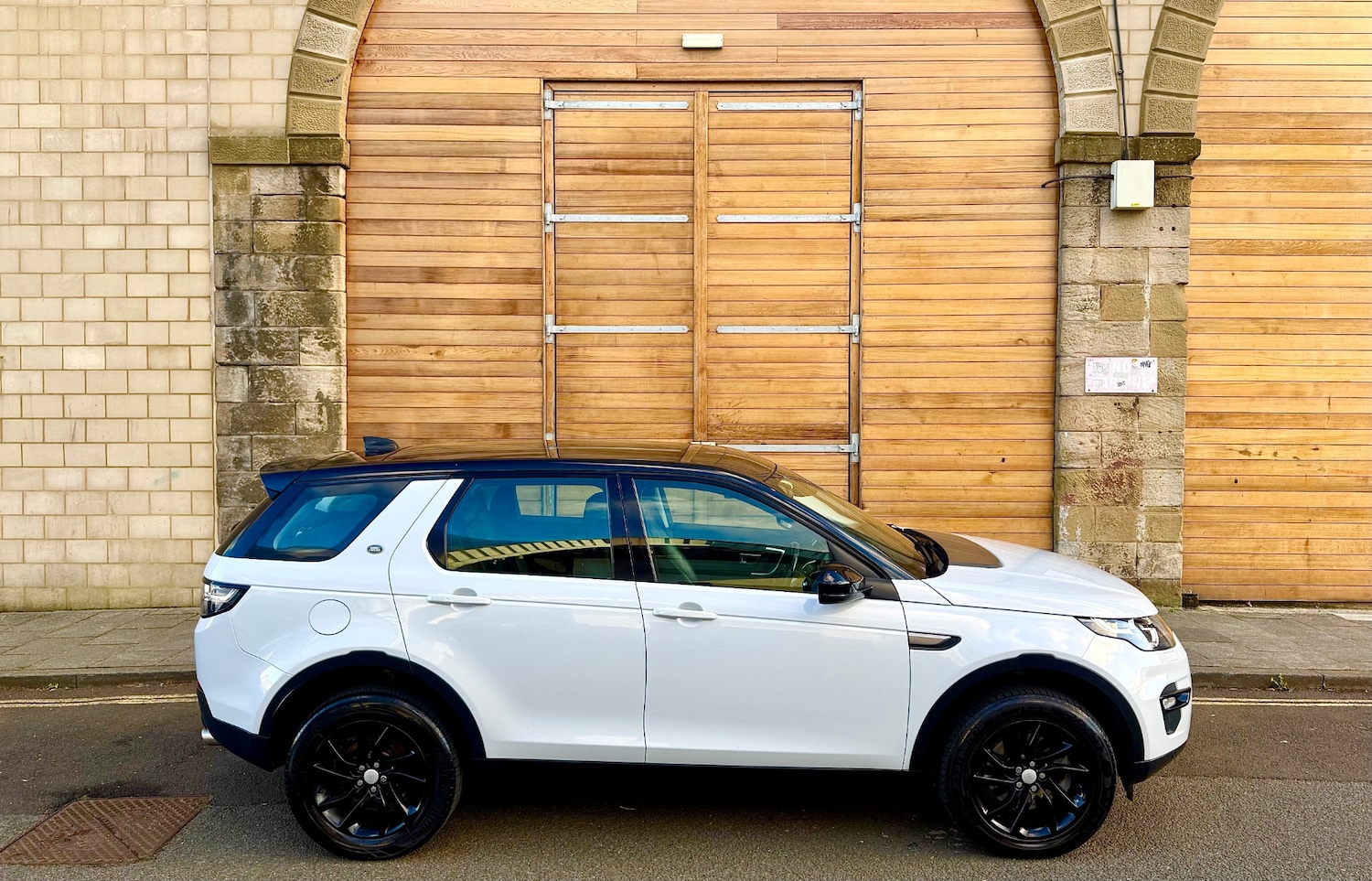 Used Land Rover Discovery Sport 2016 for sale - 76386765: Photo 24