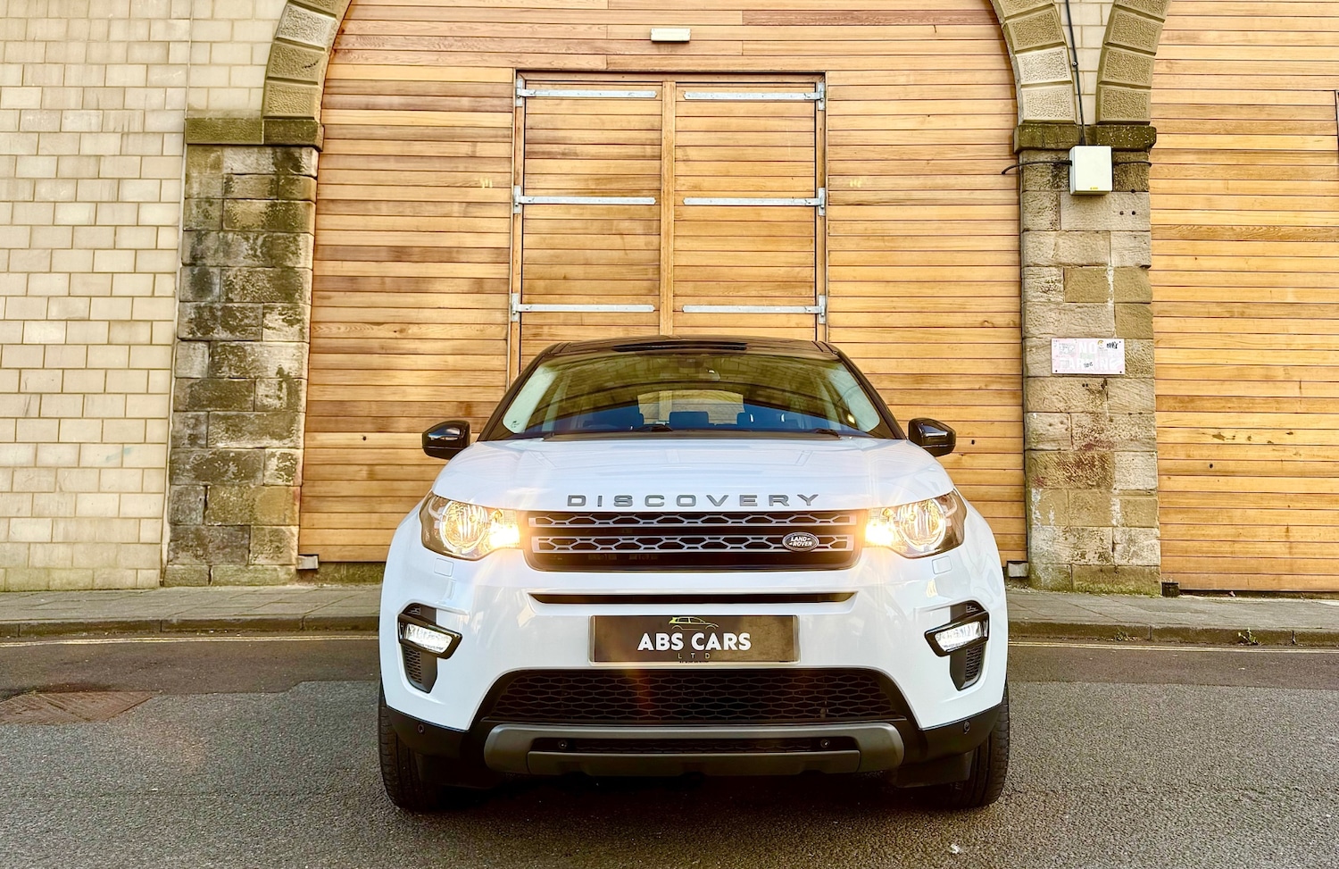 Used Land Rover Discovery Sport 2016 for sale - 76386765: Photo 29