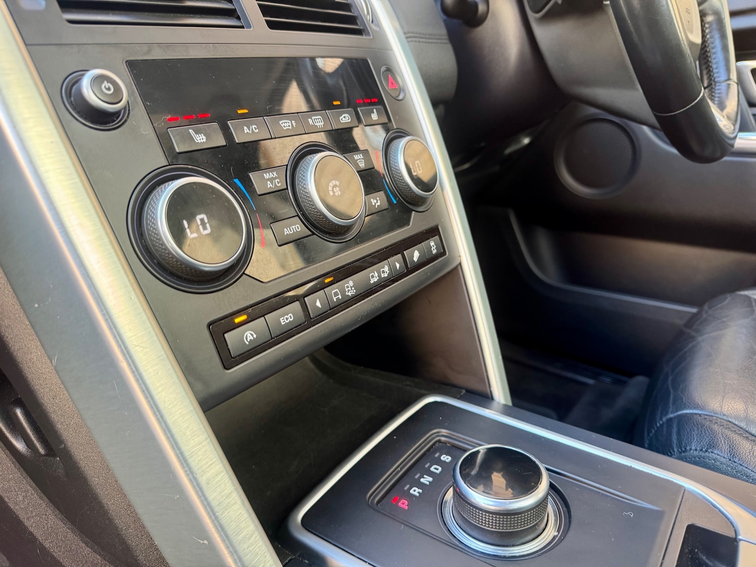 Used Land Rover Discovery Sport 2016 for sale - 76386765: Photo 39