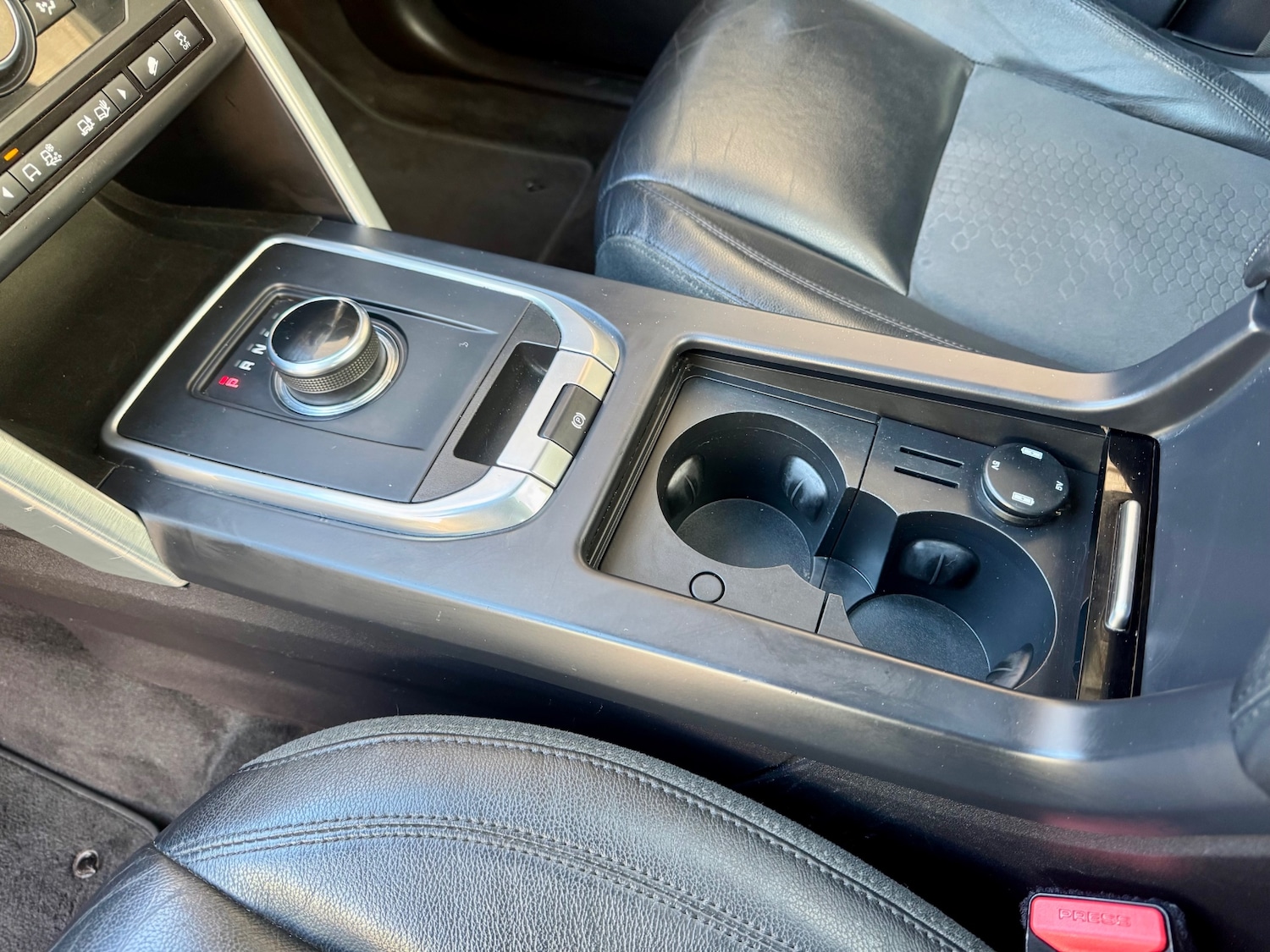 Used Land Rover Discovery Sport 2016 for sale - 76386765: Photo 41