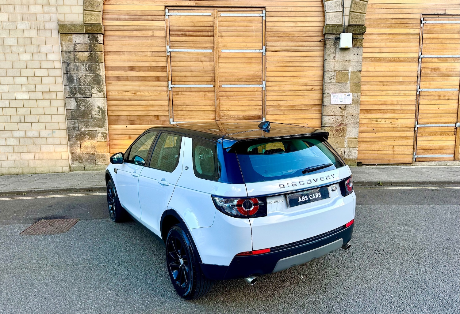 Used Land Rover Discovery Sport 2016 for sale - 76386765: Photo 5