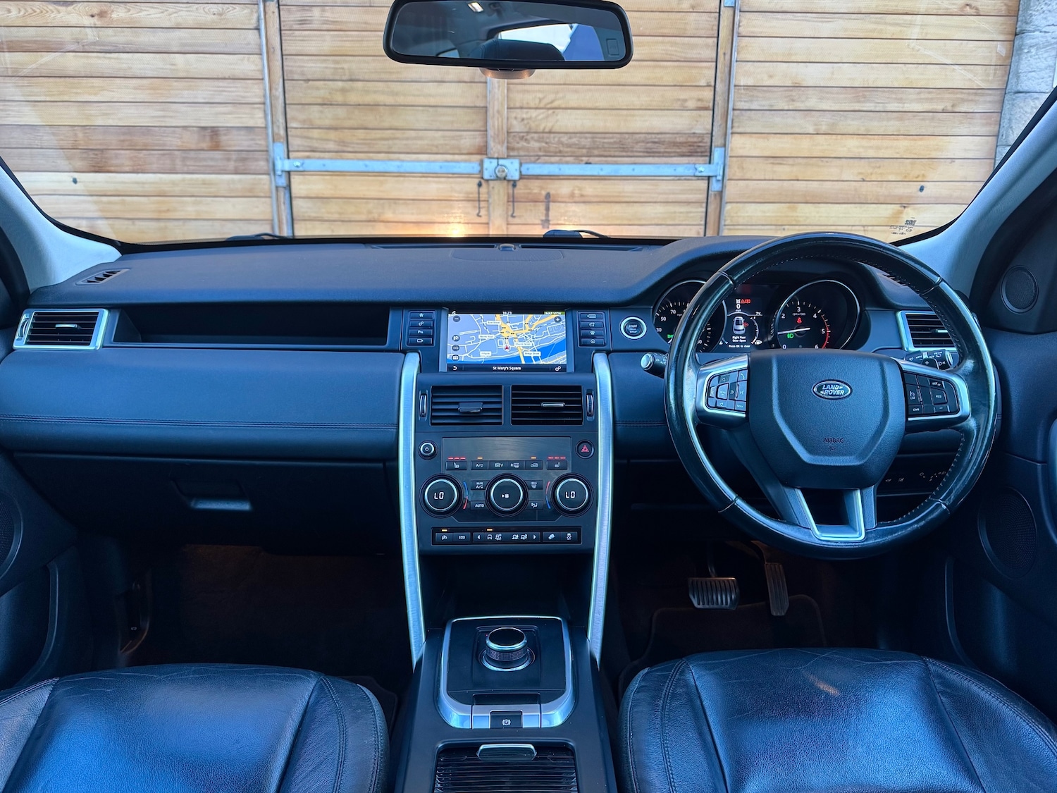 Used Land Rover Discovery Sport 2016 for sale - 76386765: Photo 7