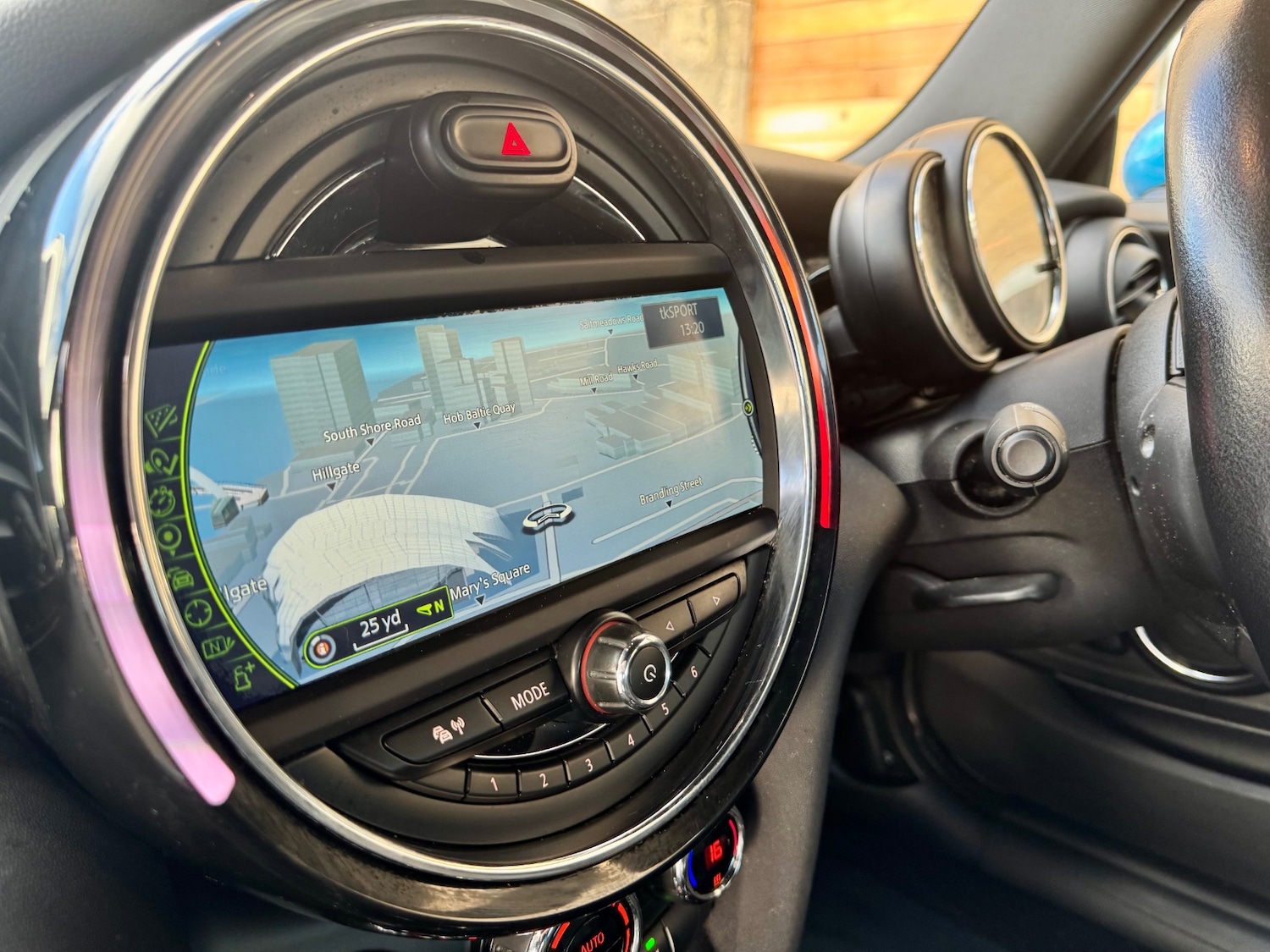 Used MINI Hatch 2015 for sale - 76331138: Photo 14