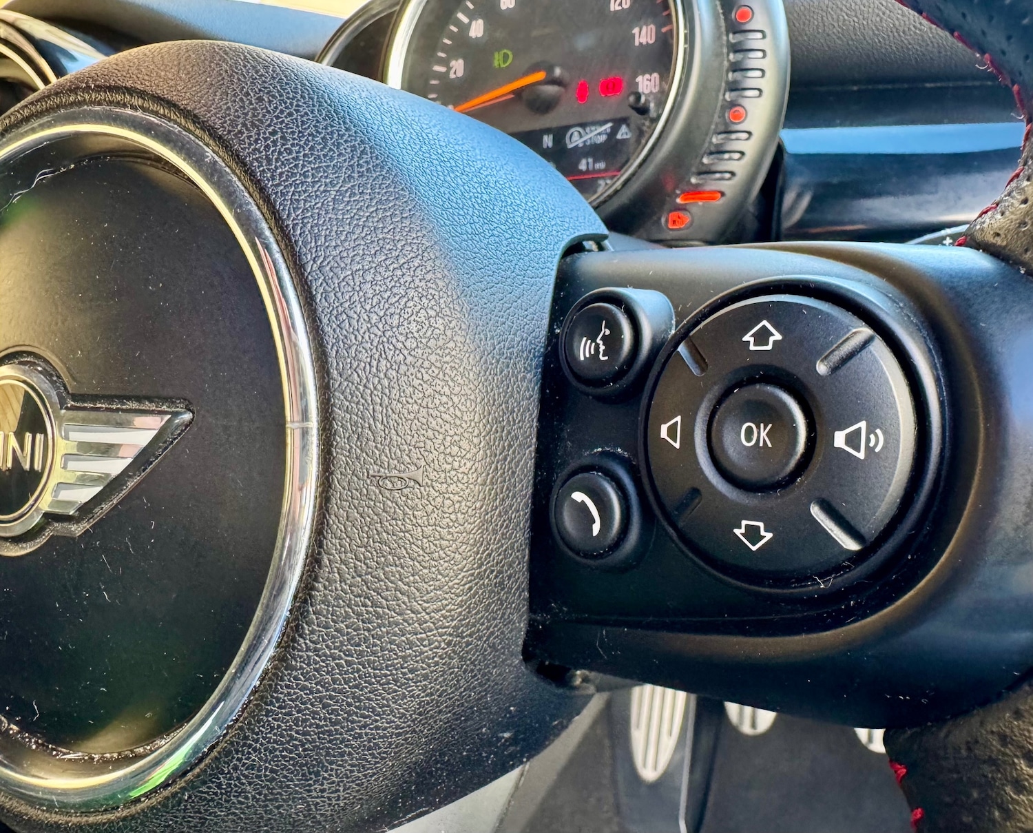 Used MINI Hatch 2015 for sale - 76331138: Photo 27