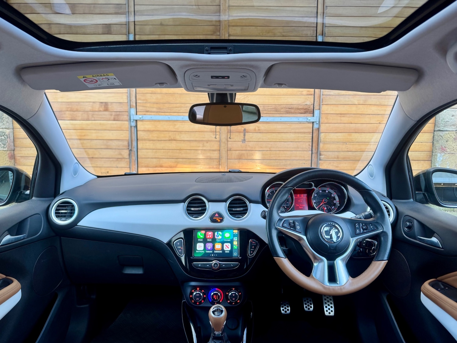 Used Vauxhall ADAM 2016 for sale - 77020823: Photo 3