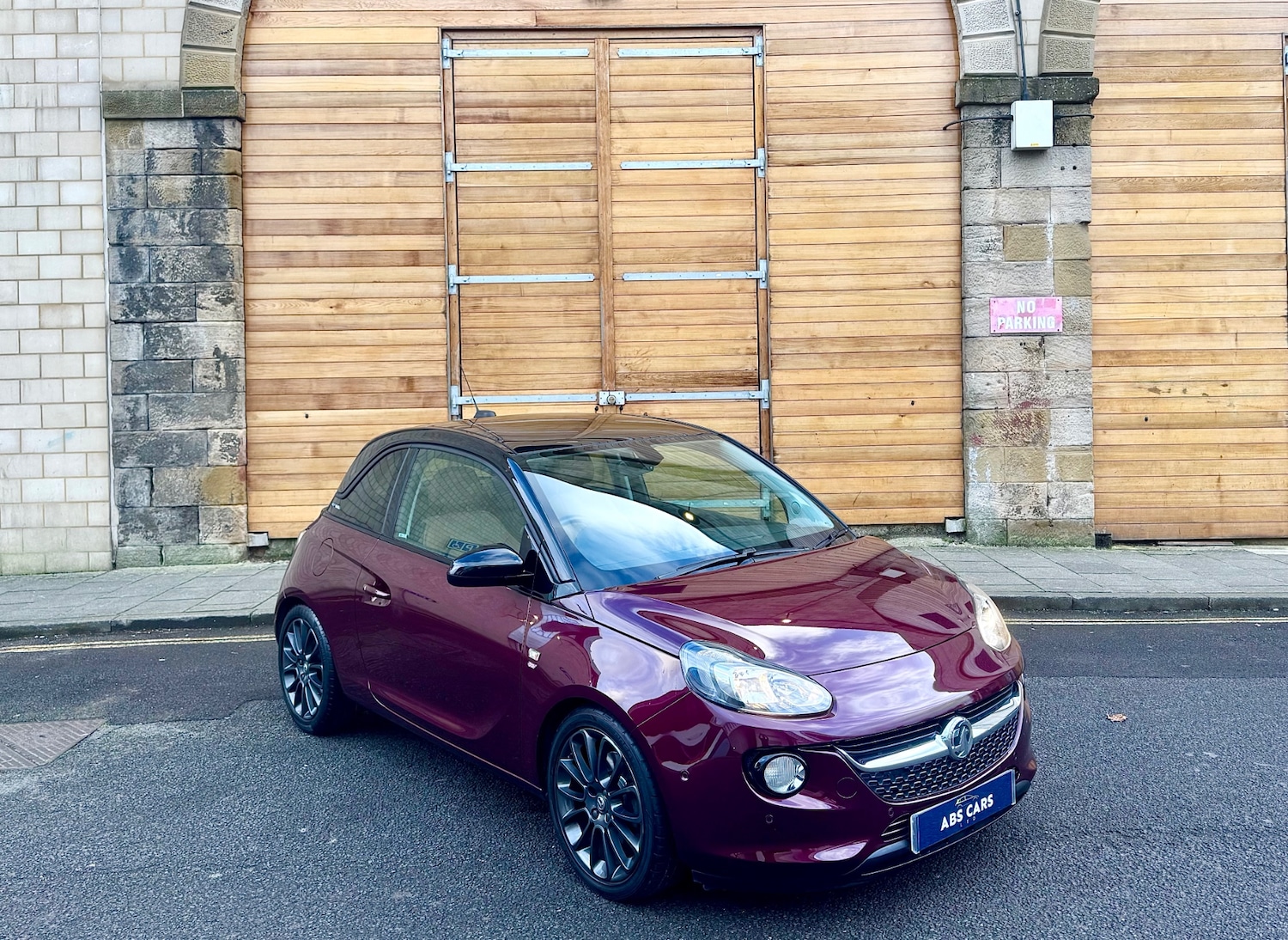 Used Vauxhall ADAM 2016 for sale - 77020823: Photo 4