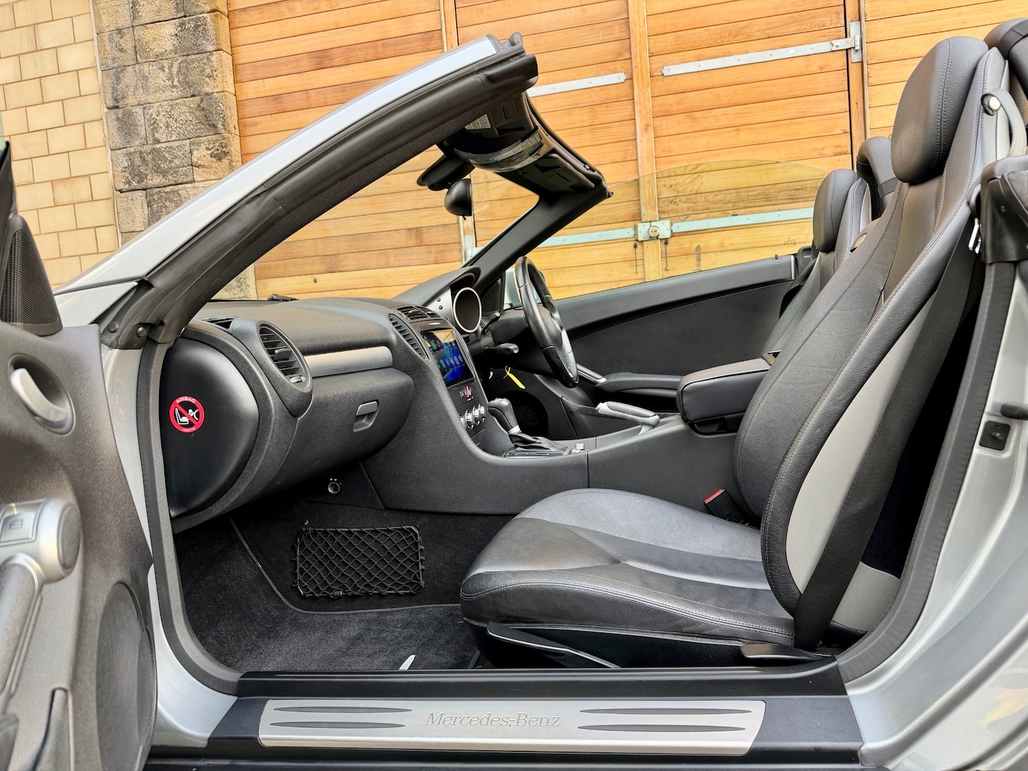 Used Mercedes-Benz SLK 2010 for sale - 77675438: Photo 12