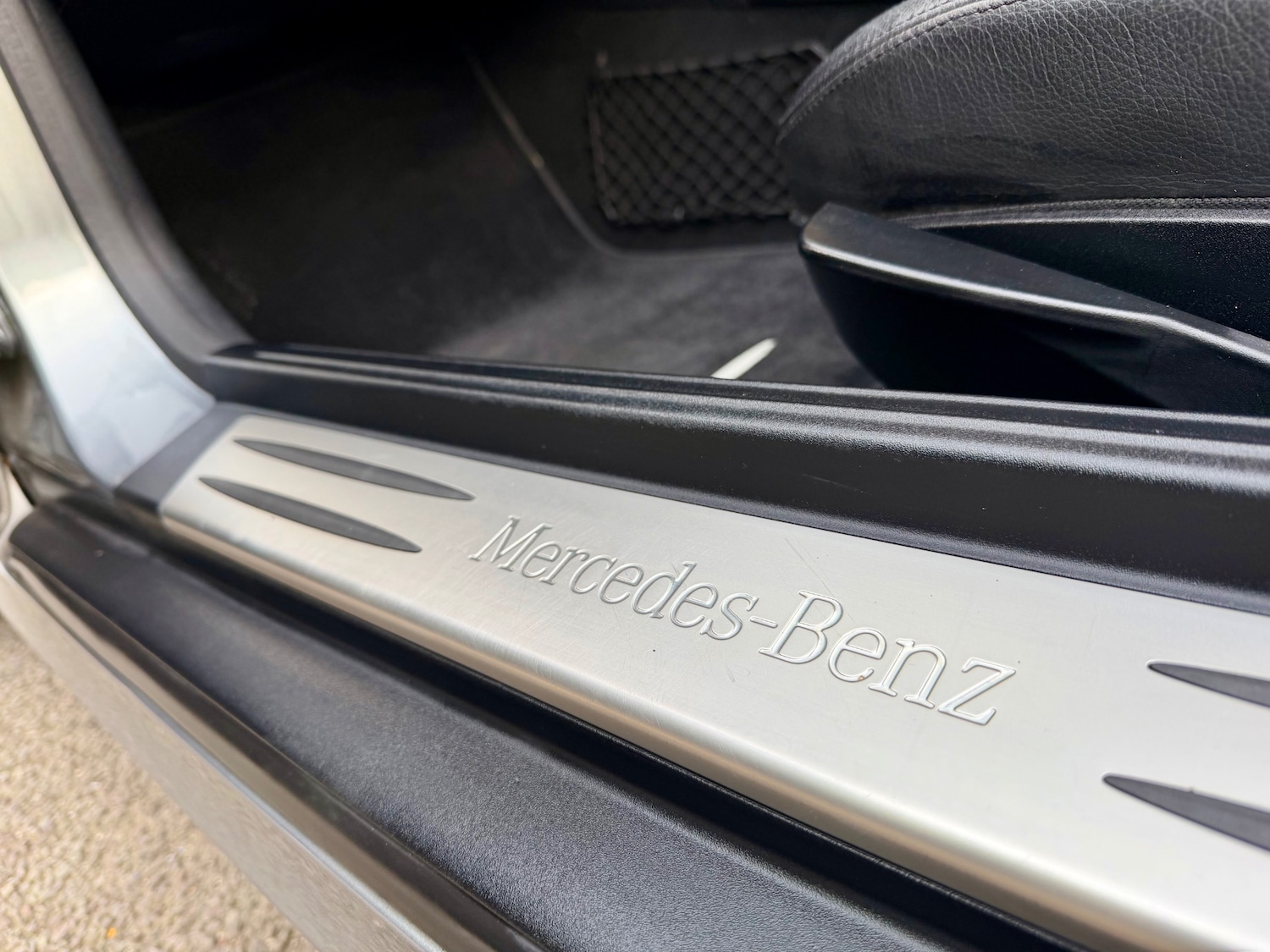 Used Mercedes-Benz SLK 2010 for sale - 77675438: Photo 18