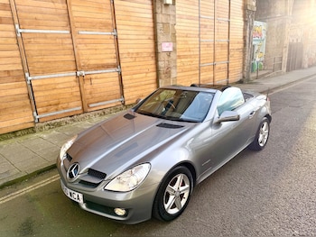 Used Mercedes-Benz SLK 2010 for sale - 77675438: Photo