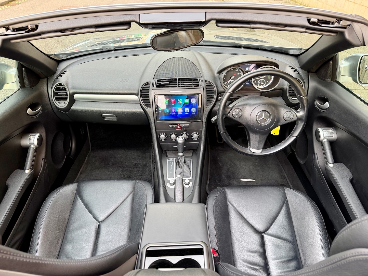 Used Mercedes-Benz SLK 2010 for sale - 77675438: Photo 33