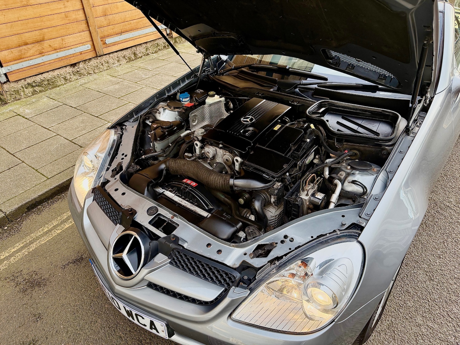 Used Mercedes-Benz SLK 2010 for sale - 77675438: Photo 6