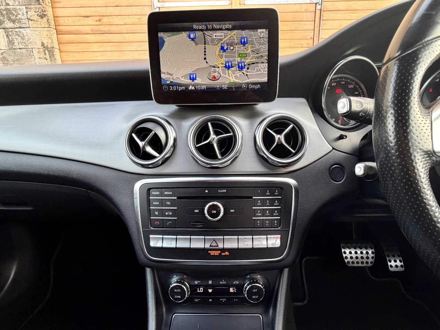 Used Mercedes-Benz GLA 2018 for sale - 77970800: Photo 31