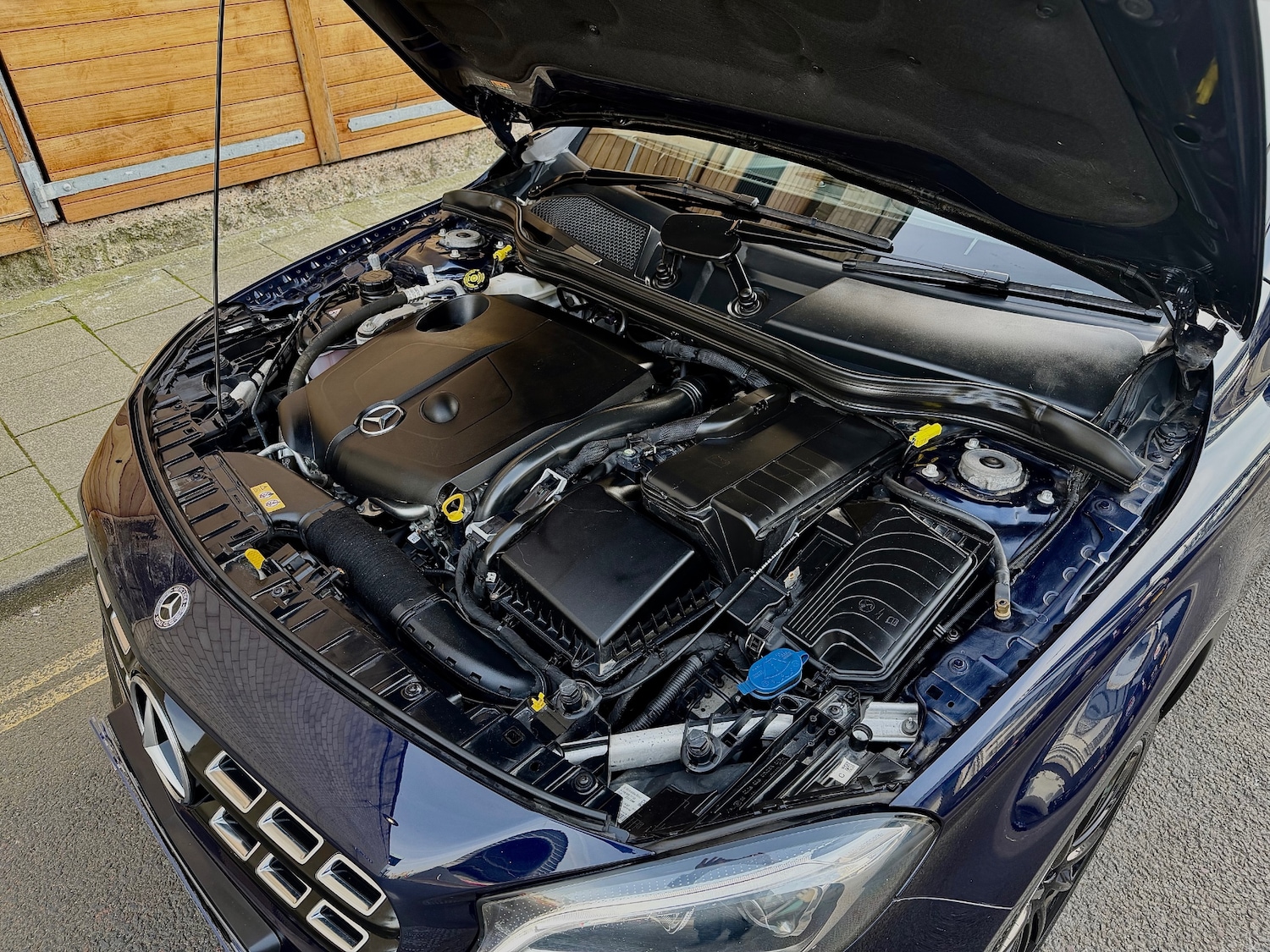 Used Mercedes-Benz GLA 2018 for sale - 77970800: Photo 8