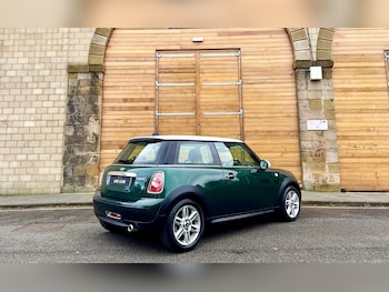 MINI Hatch feature image 1