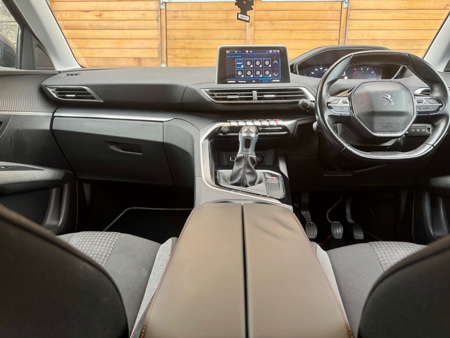 Used Peugeot 3008 2018 for sale - 77053378: Photo 9