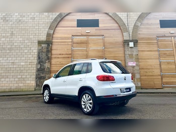 Used Volkswagen Tiguan 2015 for sale - 77585567: Photo