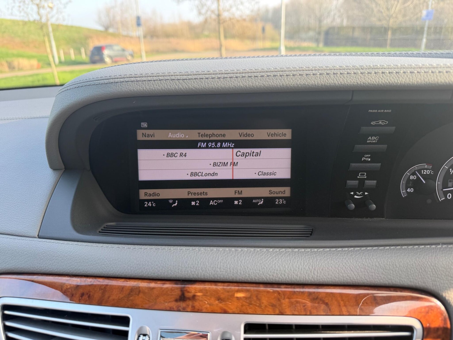 Used Mercedes-Benz CL 2013 for sale - 77747436: Photo 16