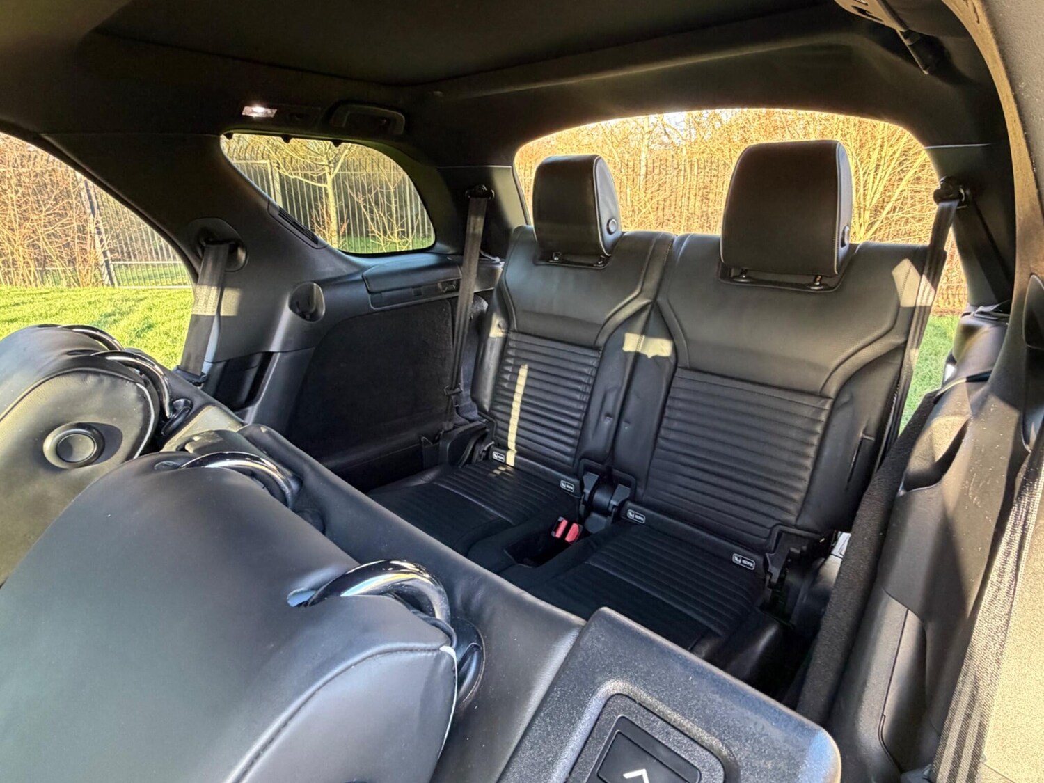 Used Land Rover Discovery 2017 for sale - 77341100: Photo 23