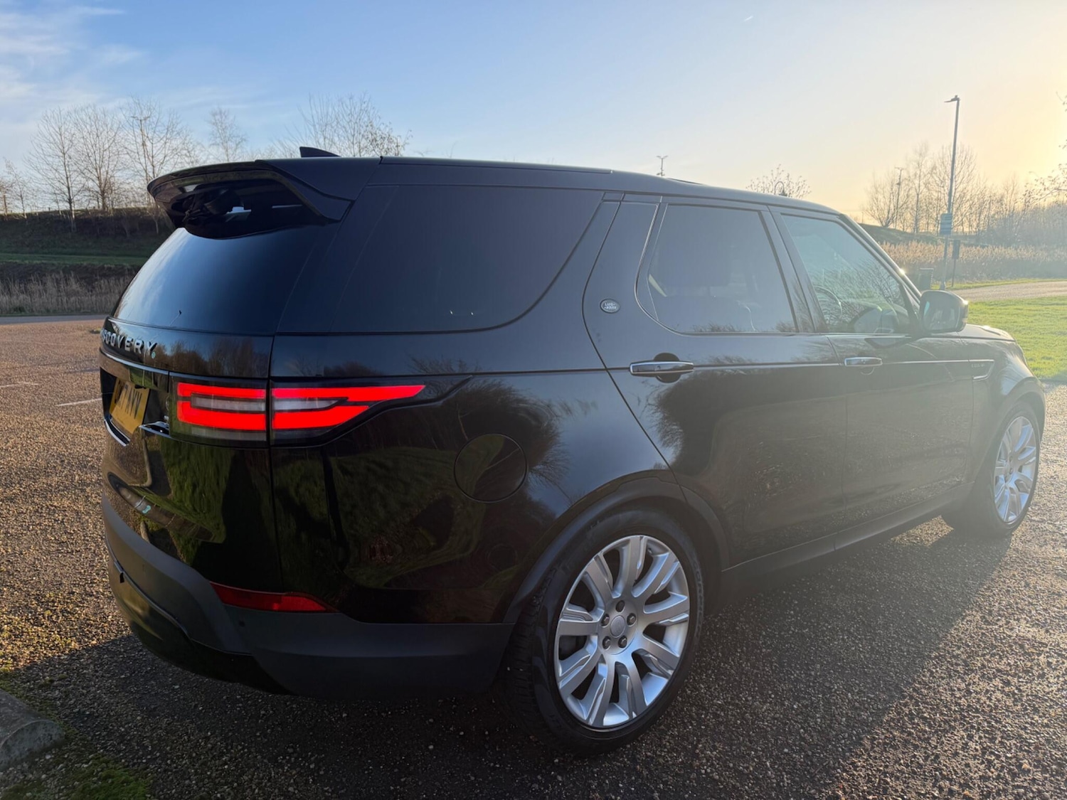 Used Land Rover Discovery 2017 for sale - 77341100: Photo 7