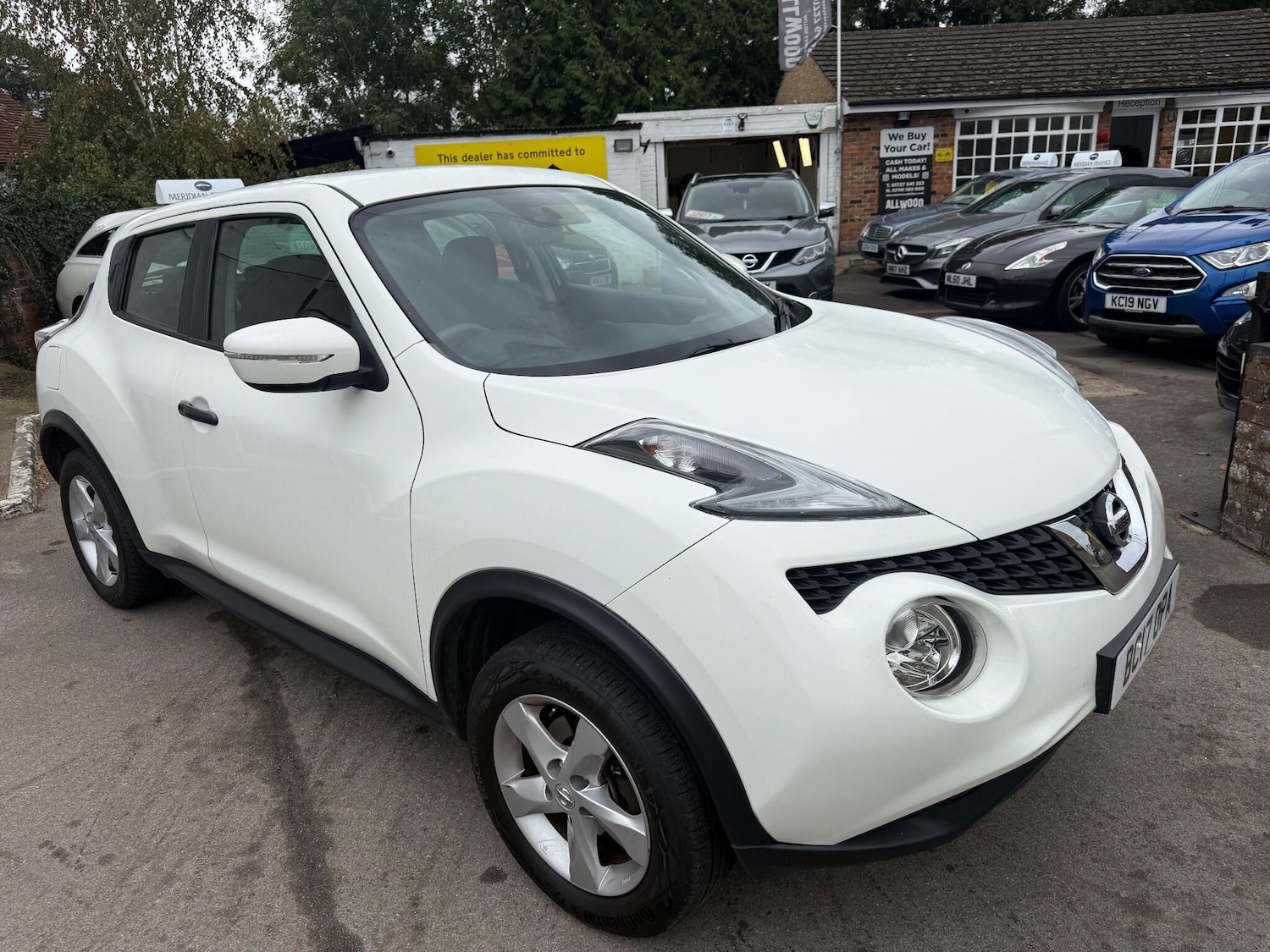 Used Nissan Juke 2017 for sale - 77431818: Photo 2