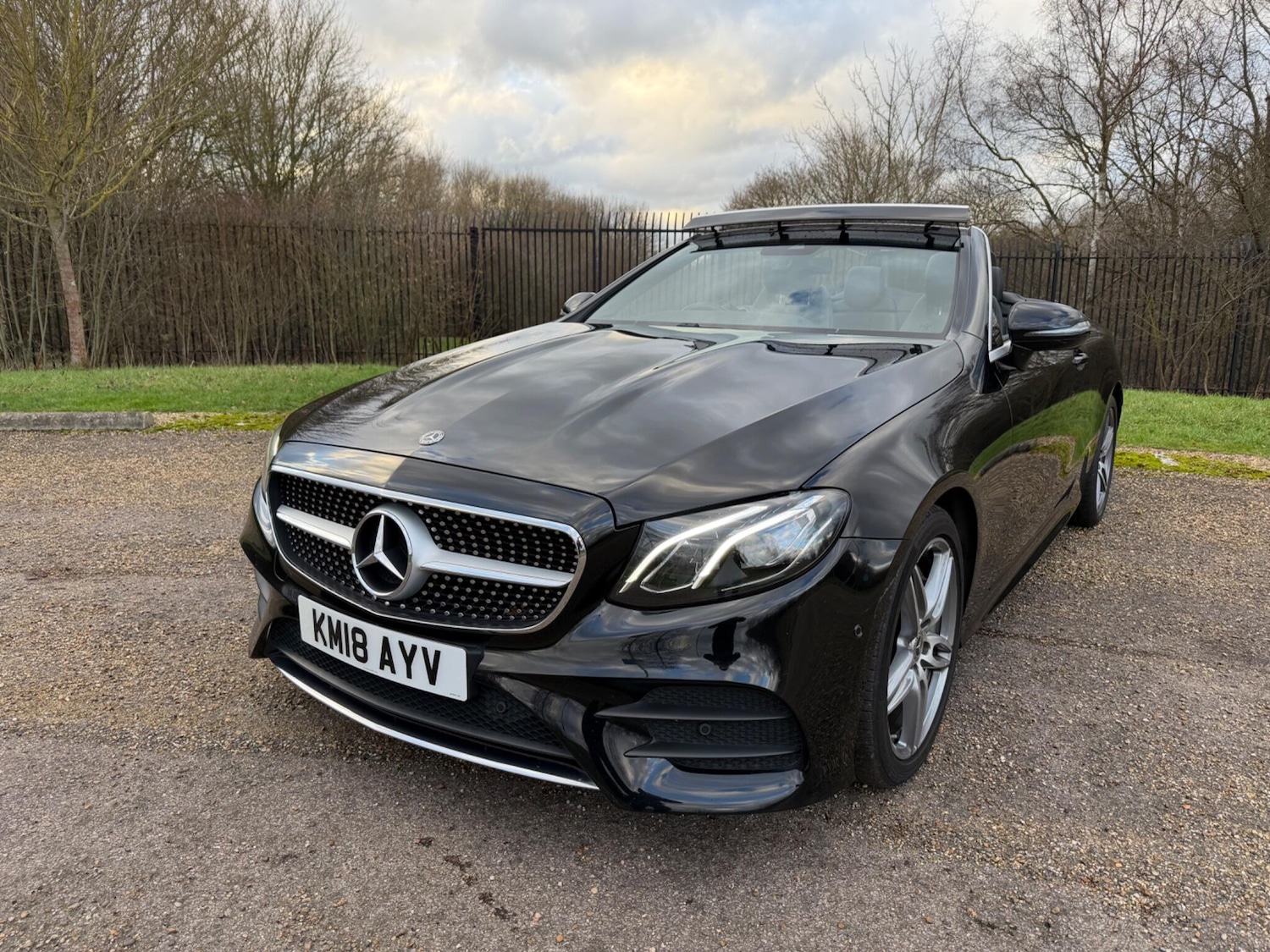 Used Mercedes-Benz E Class 2018 for sale - 77346299: Photo 2