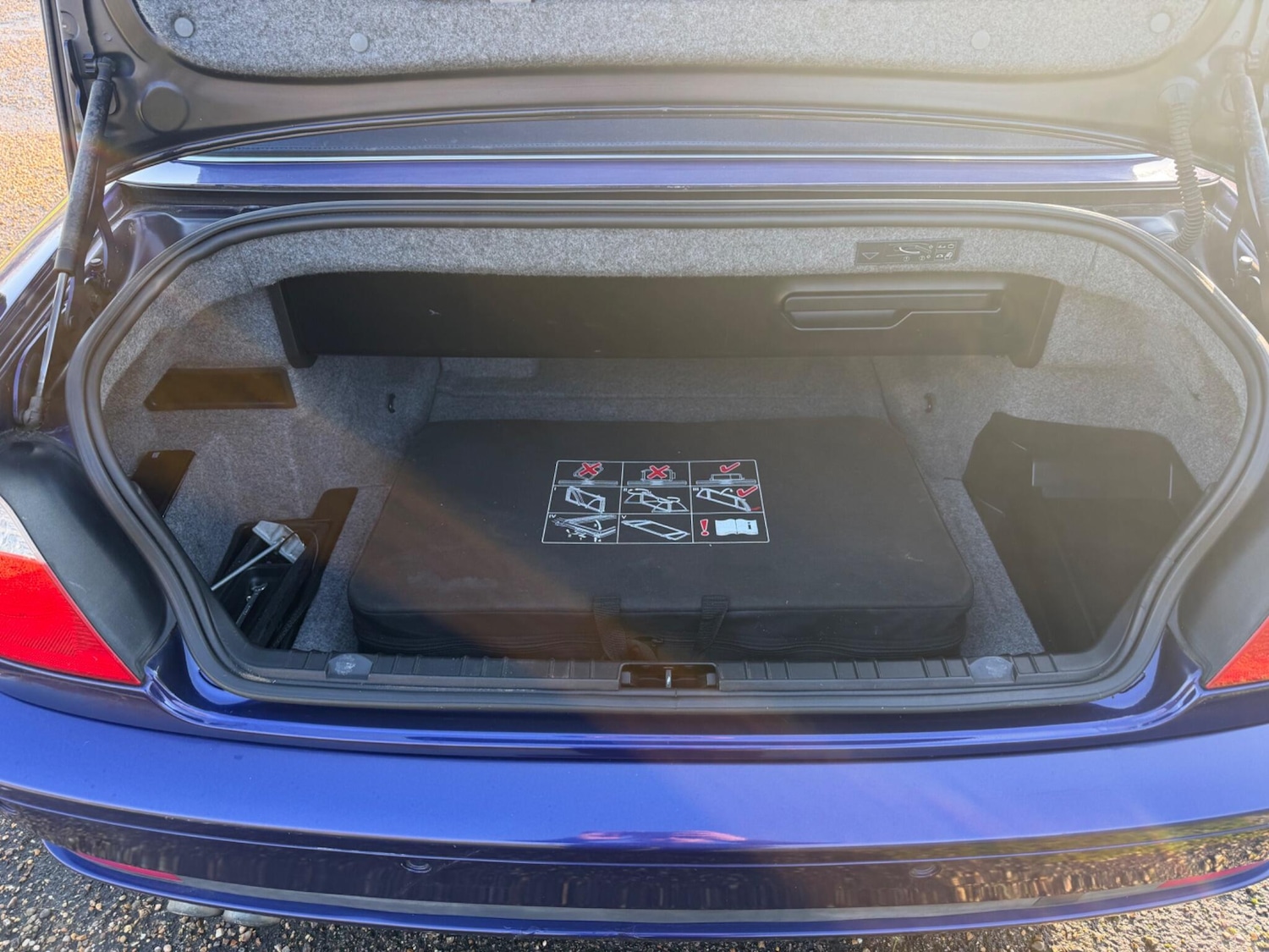 Used BMW 3 Series 2003 for sale - 77346294: Photo 27