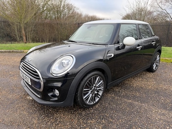 Used MINI Hatch 2016 for sale - 77346308: Photo