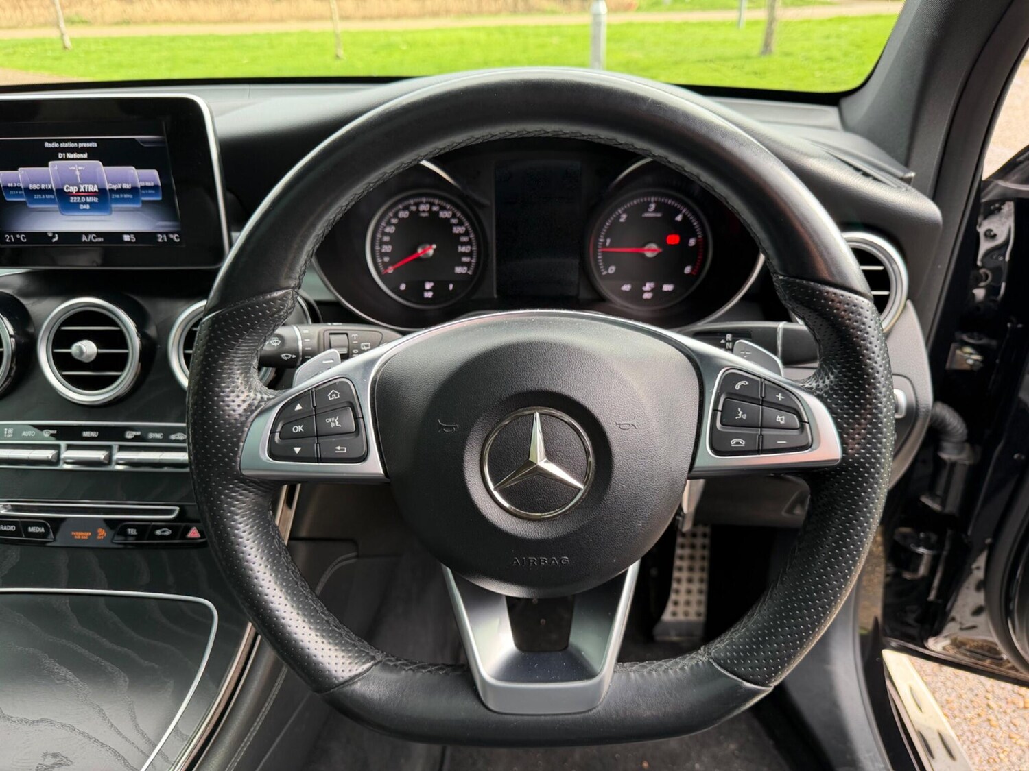 Used Mercedes-Benz GLC 2017 for sale - 77533658: Photo 34