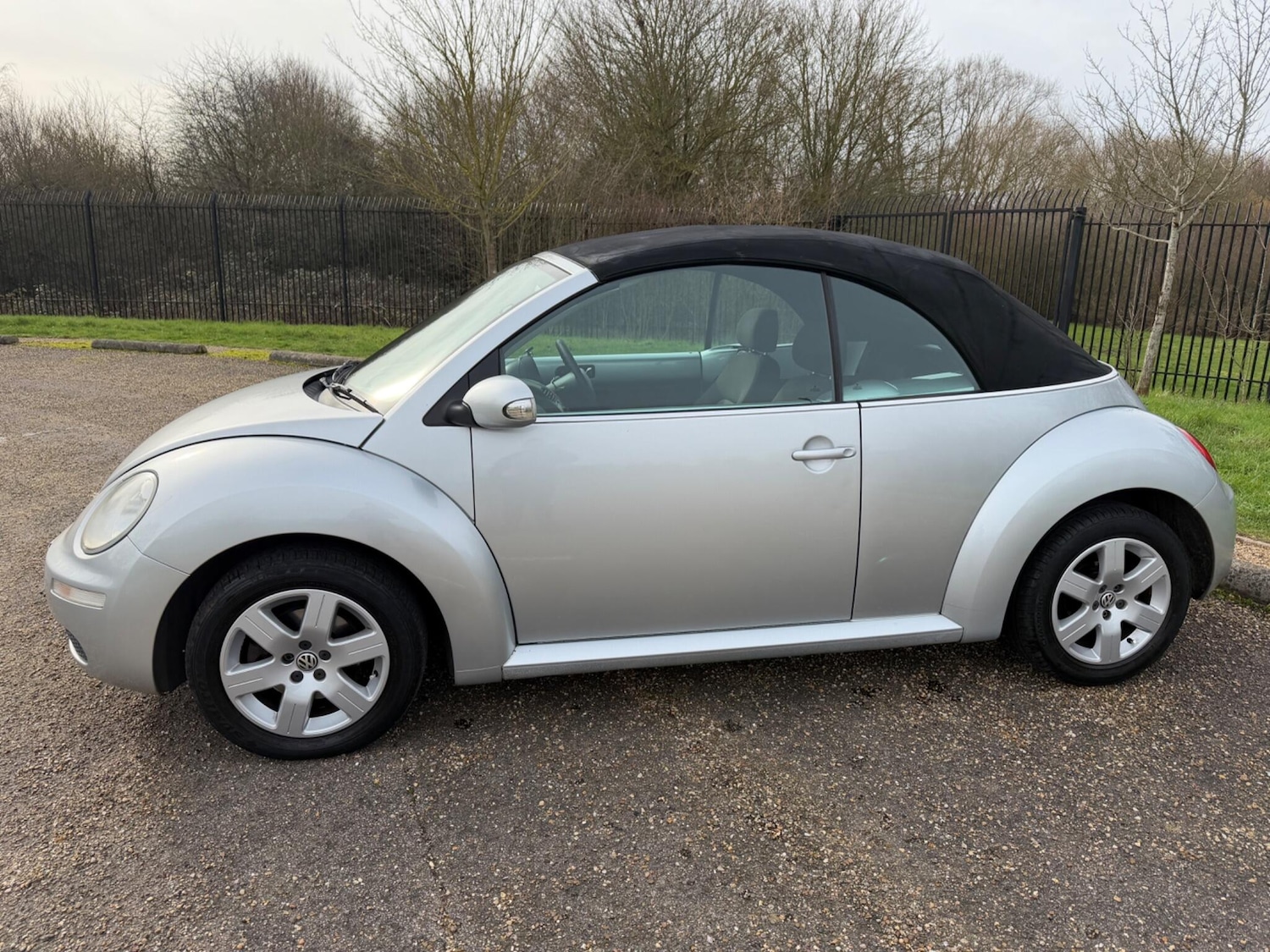 Used Volkswagen Beetle 2007 for sale - 77654057: Photo 14