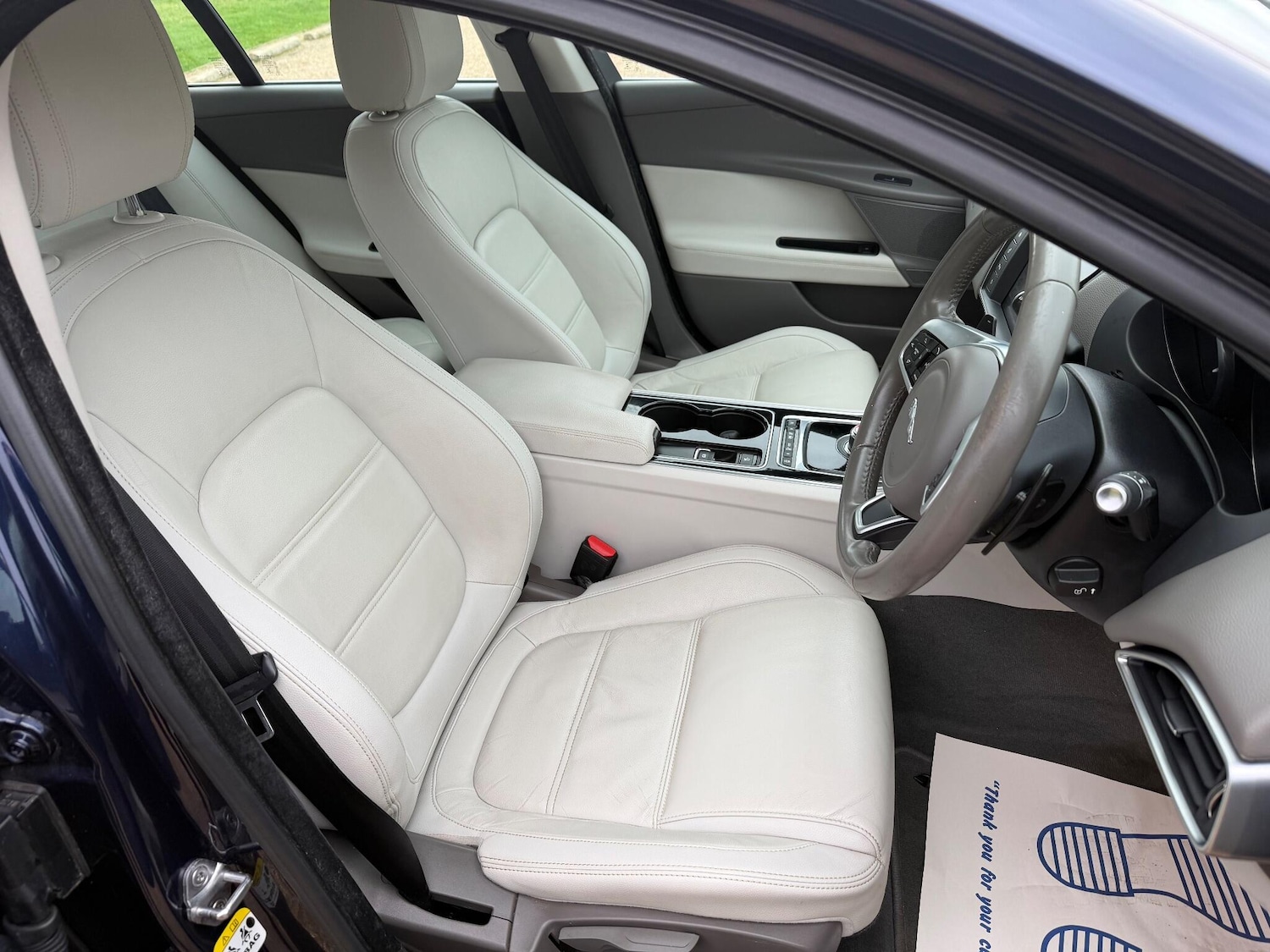 Used Jaguar XE 2016 for sale - 77346293: Photo 12