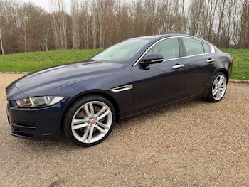 Used Jaguar XE 2016 for sale - 77346293: Photo