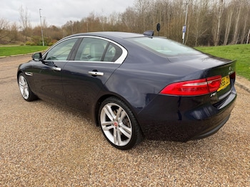 Used Jaguar XE 2016 for sale - 77346293: Photo