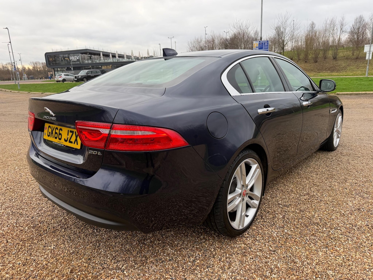 Used Jaguar XE 2016 for sale - 77346293: Photo 7