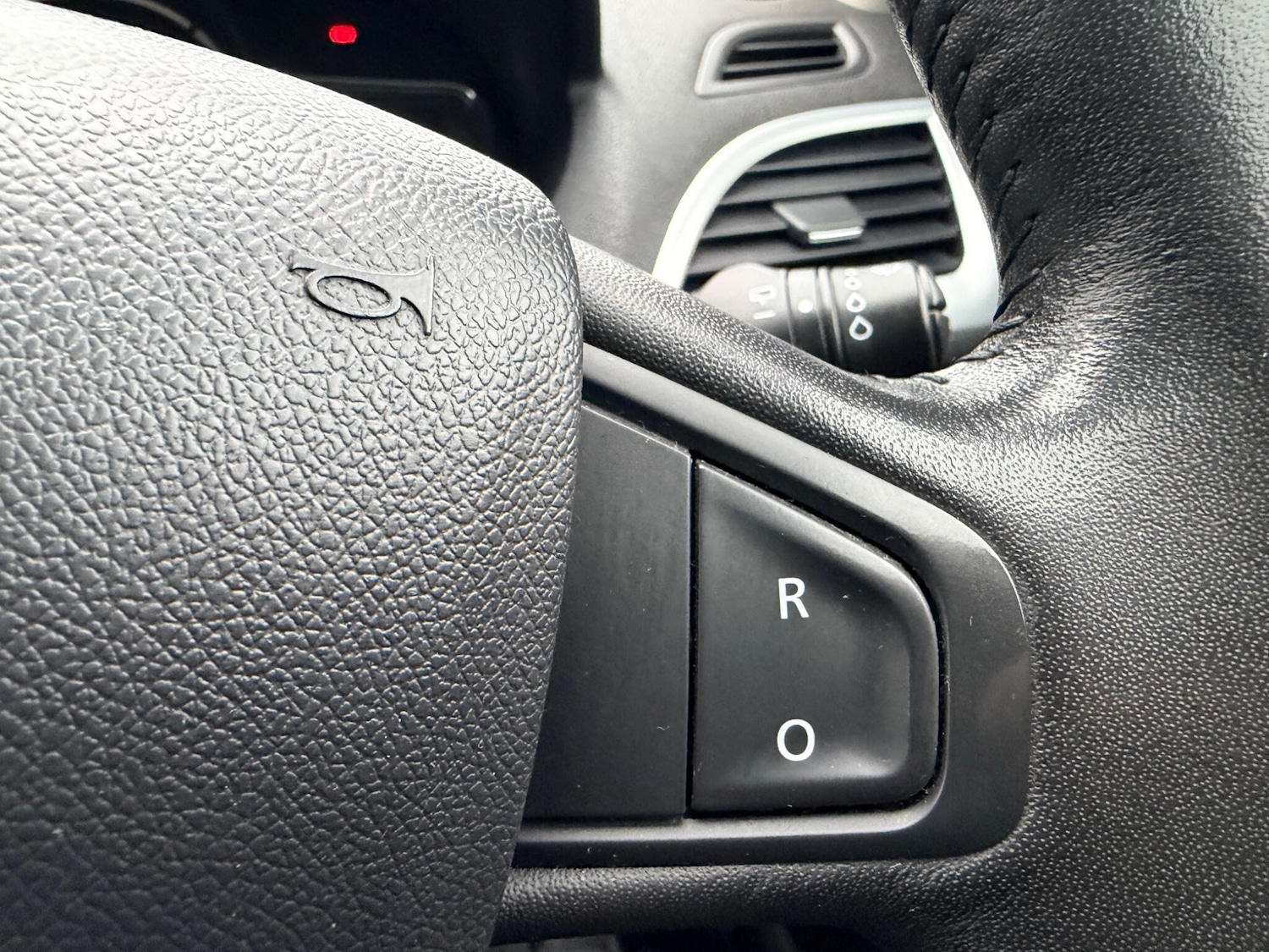 Used Renault Megane for sale - 77646684: Photo 30