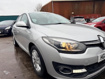 Used Renault Megane 2014 for sale - 77646684: Photo