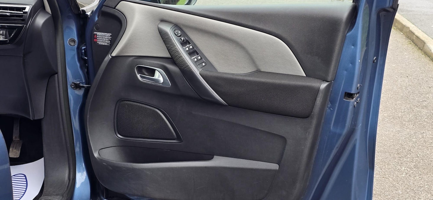 Used Citroen Grand C4 Picasso 2014 for sale - 78020175: Photo 31