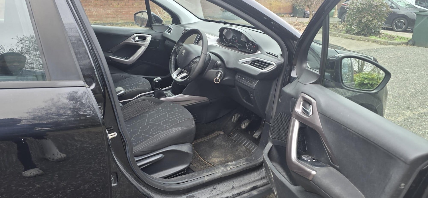 Used Peugeot 2008 2015 for sale - 77754041: Photo 18