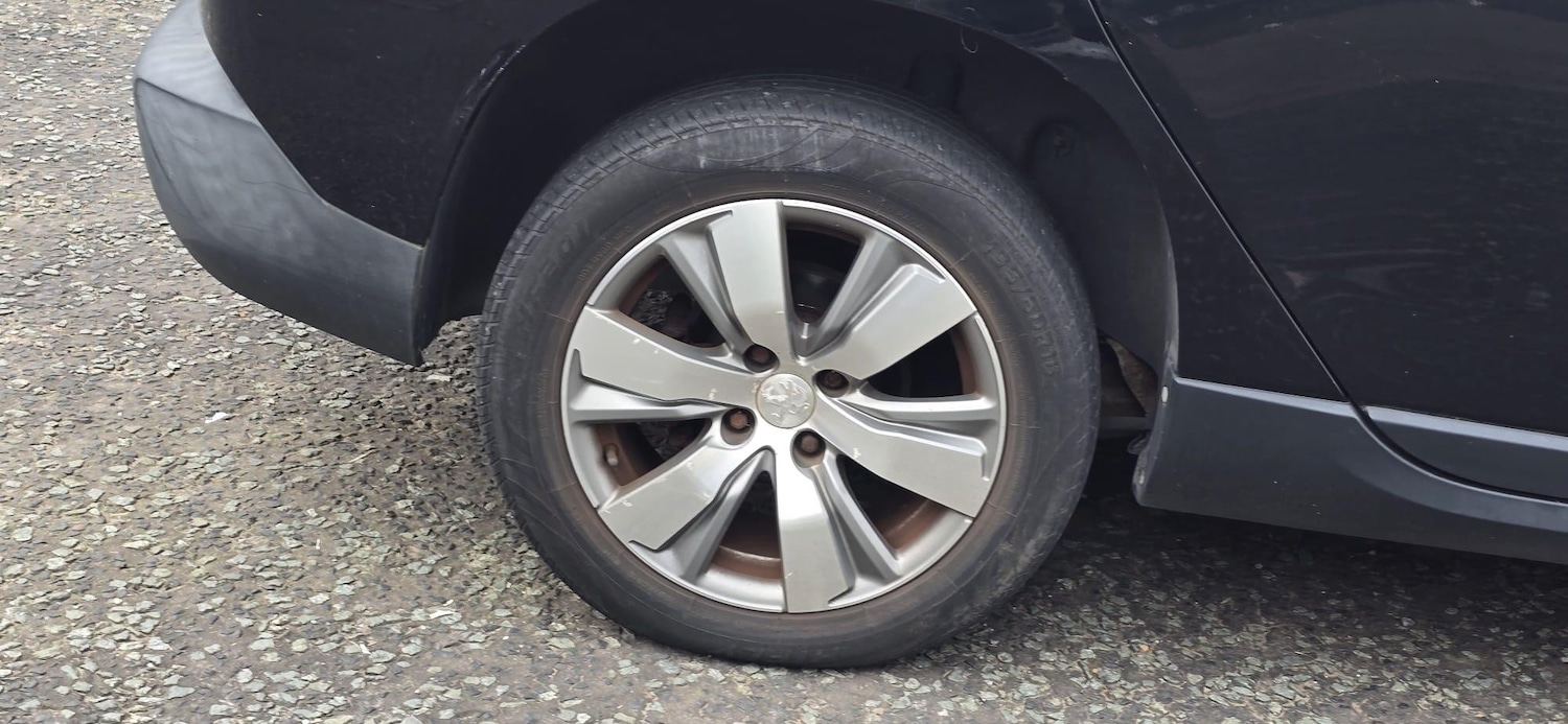 Used Peugeot 2008 2015 for sale - 77754041: Photo 23