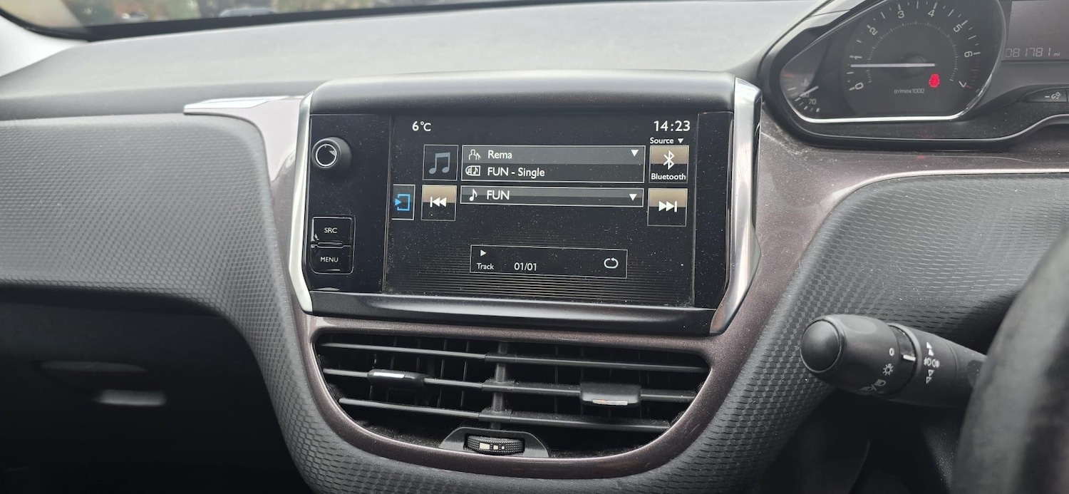 Used Peugeot 2008 2015 for sale - 77754041: Photo 26