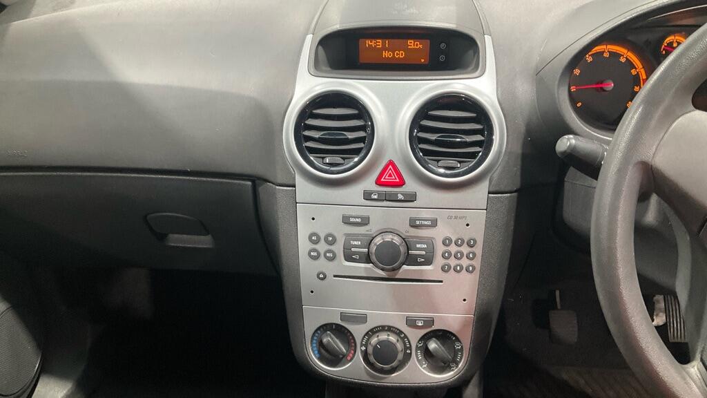 Used Vauxhall Corsa for sale - 77646843: Photo 9