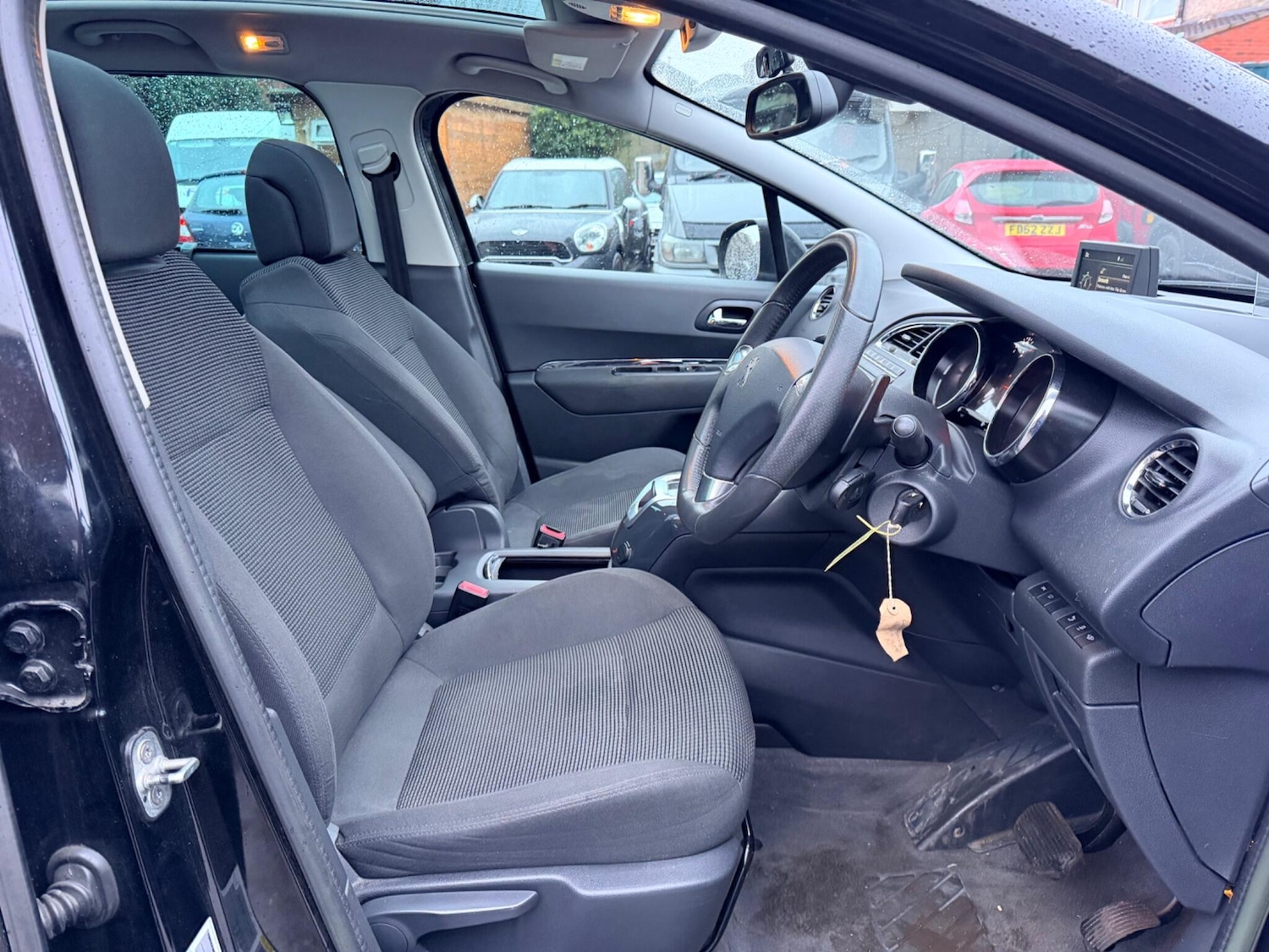 Used Peugeot 5008 2014 for sale - 77645910: Photo 16