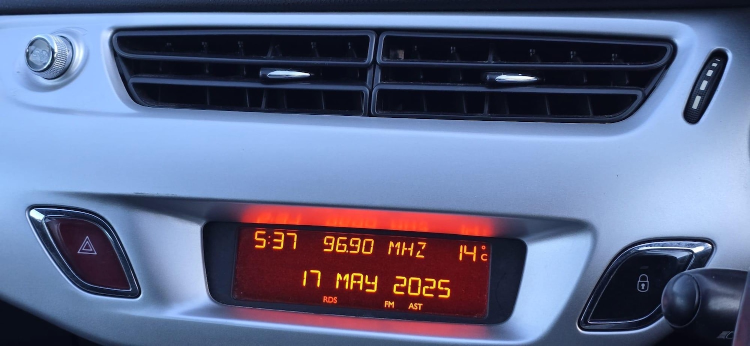 Used Citroen C3 2010 for sale - 77753403: Photo 24