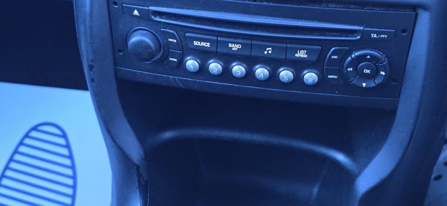 Used Citroen C3 2010 for sale - 77753403: Photo 25