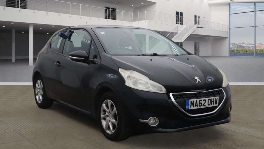Used Peugeot 208 2012 for sale - 77898397: Photo 1