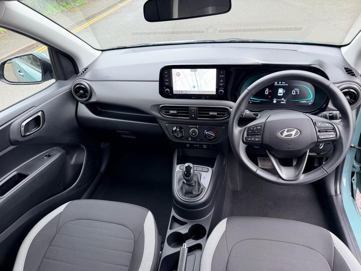 Used Hyundai i10 2024 for sale - 77709872: Photo 2